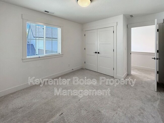 Building Photo - 2985 W Hidden Springs Dr