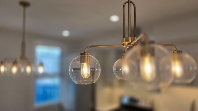 Building Photo - 53 W Eagle St