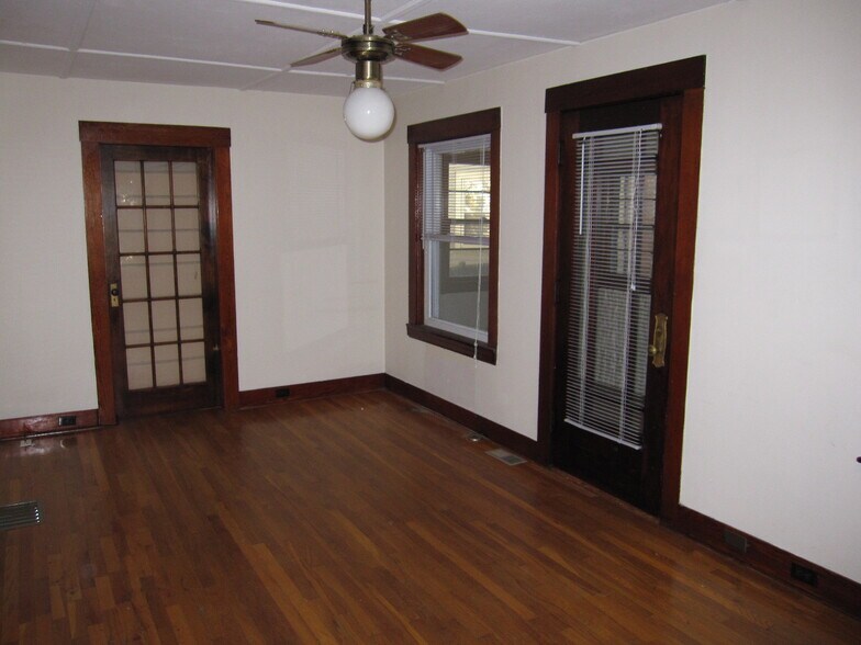 Building Photo - 5 Belvidere Way