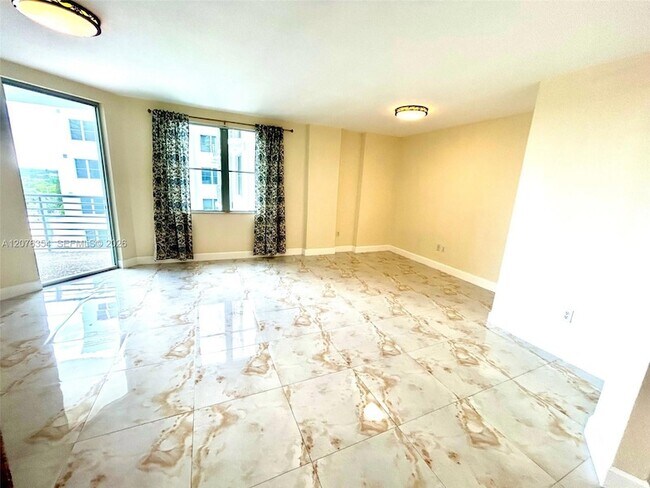 Building Photo - 1830 Radius Dr