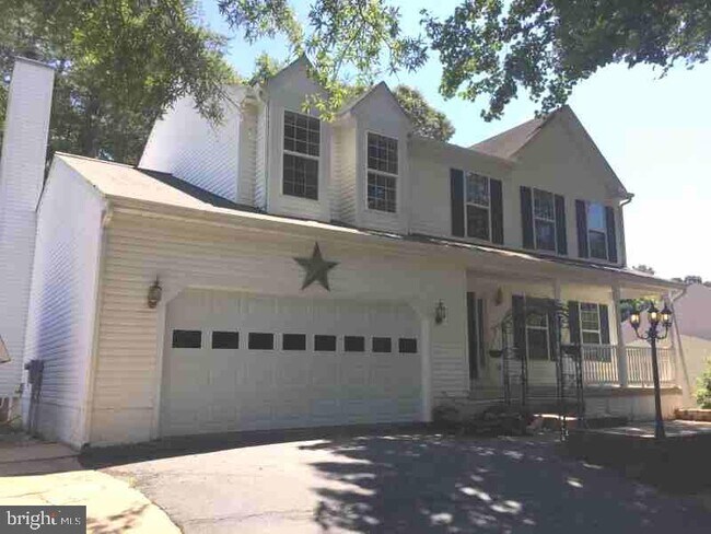 Building Photo - 16 Twin Lake Ct