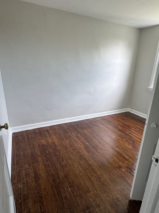Building Photo - 2-Bedroom Home with Spacious Yard in Junia...