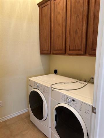 Building Photo - 28 Emerald Pond Dr