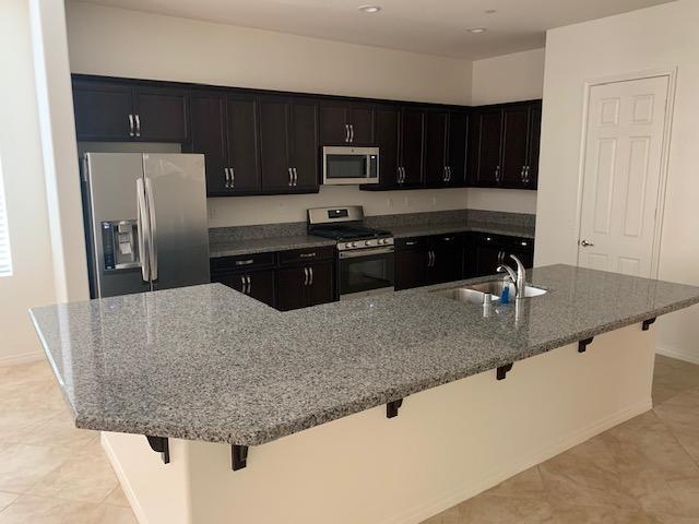 Building Photo - 43720 Vacanza Ct