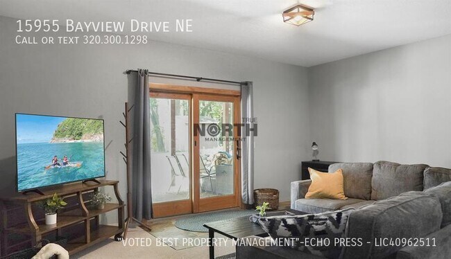Building Photo - 15955 Bayview Dr NE