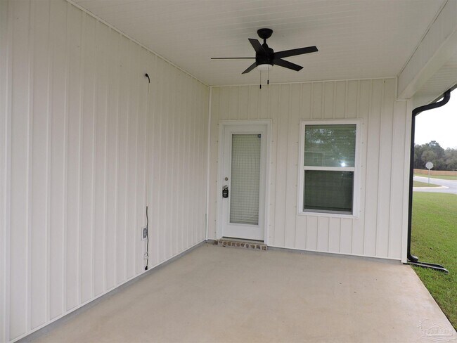 Building Photo - 9629 Sagewood Dr