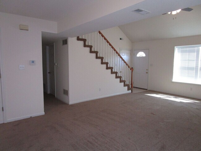 Building Photo - 5001-5003 Betty Jean Way