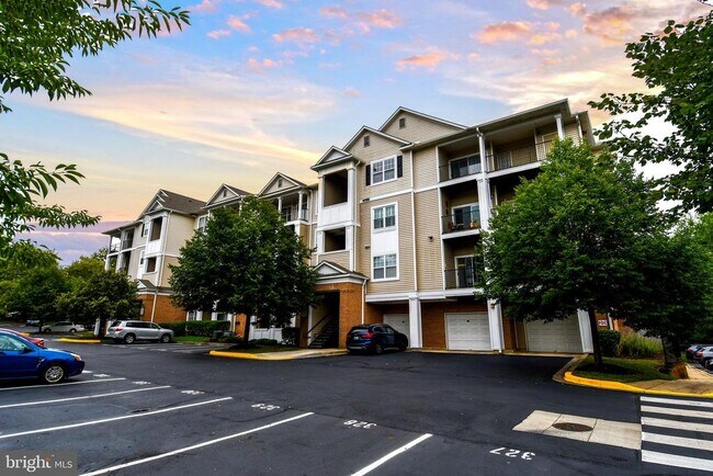 Building Photo - 13502 Derry Glen Ct