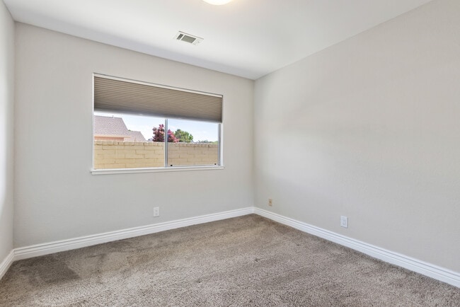 Building Photo - 3742 Mortensen Rd