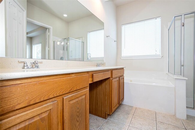 Building Photo - 14524 American Kestrel Dr