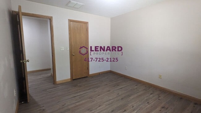 Building Photo - Beautiful and Spacious 3 Bedroom House!
