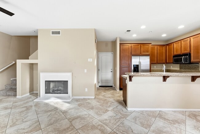 Building Photo - 2174 Desert Hare Ct