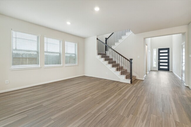 Building Photo - 9219 Edgeberry Dr