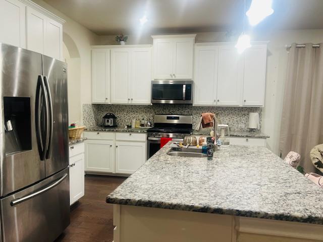 Building Photo - 4429 Casa Robles Dr