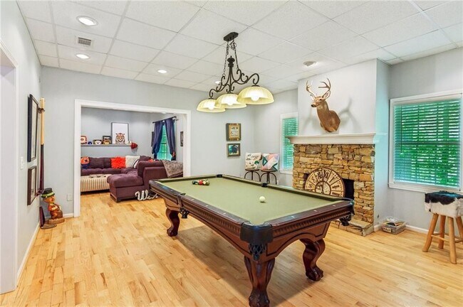 Building Photo - 4750 Spring Wood Trace