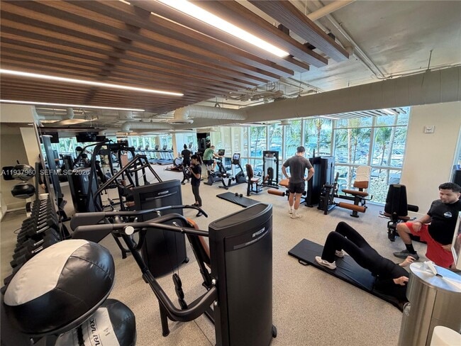 Building Photo - 400 Alton Rd