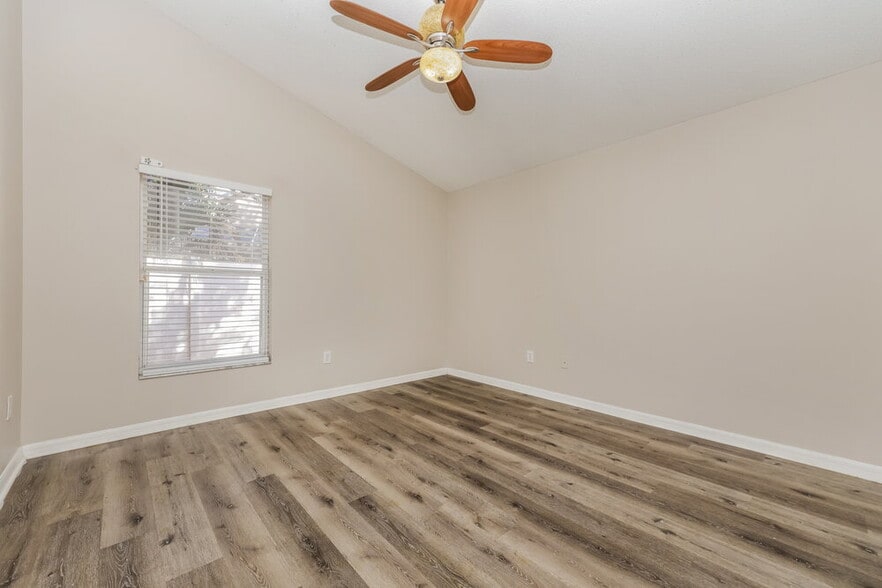 Building Photo - 28651 Seashell Ct