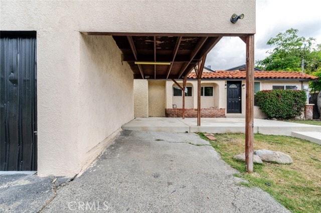 Building Photo - 3643 1st Ave