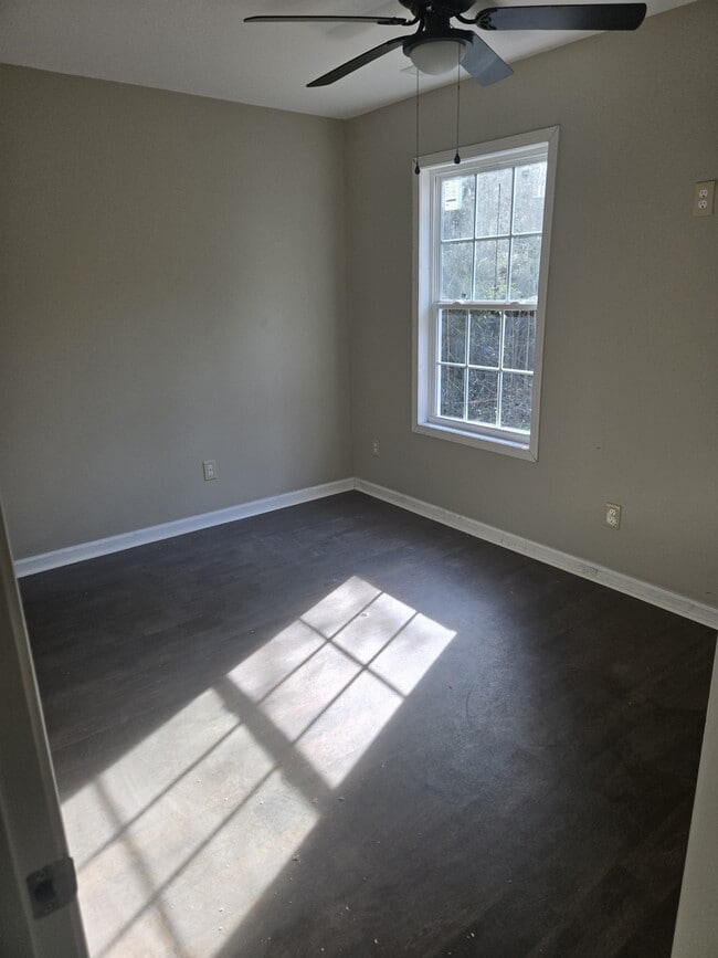 Building Photo - 113 Jefferson St