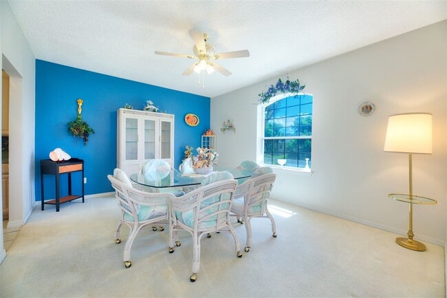 Building Photo - 430 Marsh Point Cir