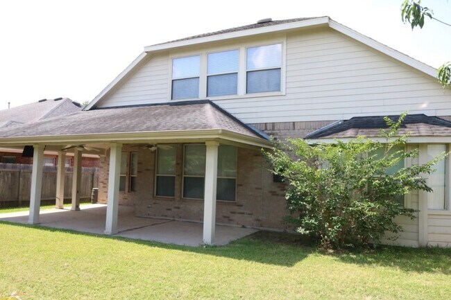 Building Photo - 28238 Daystrom Ln