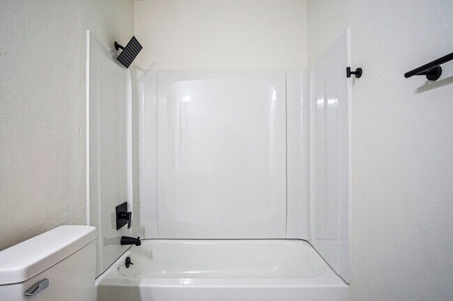 Building Photo - 8408 NW 109th St