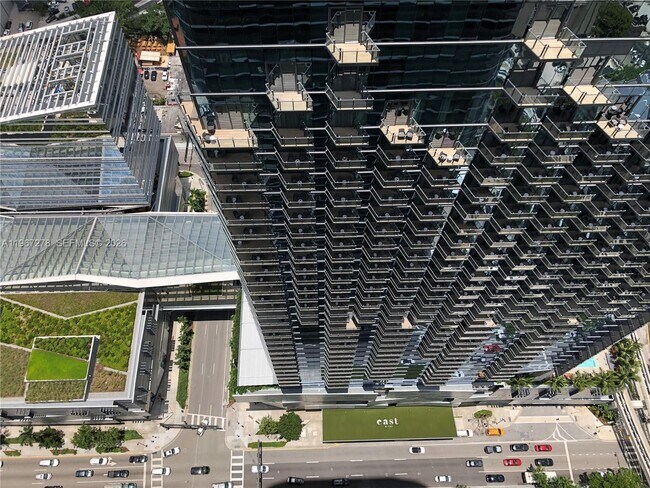 Building Photo - 801 S Miami Ave