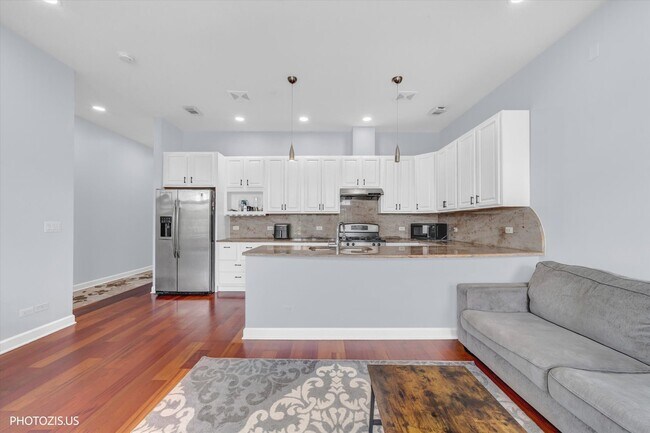 Building Photo - 5614 N Jersey Ave