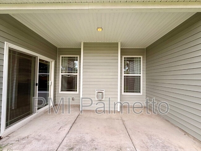Building Photo - 628 Colston Rd