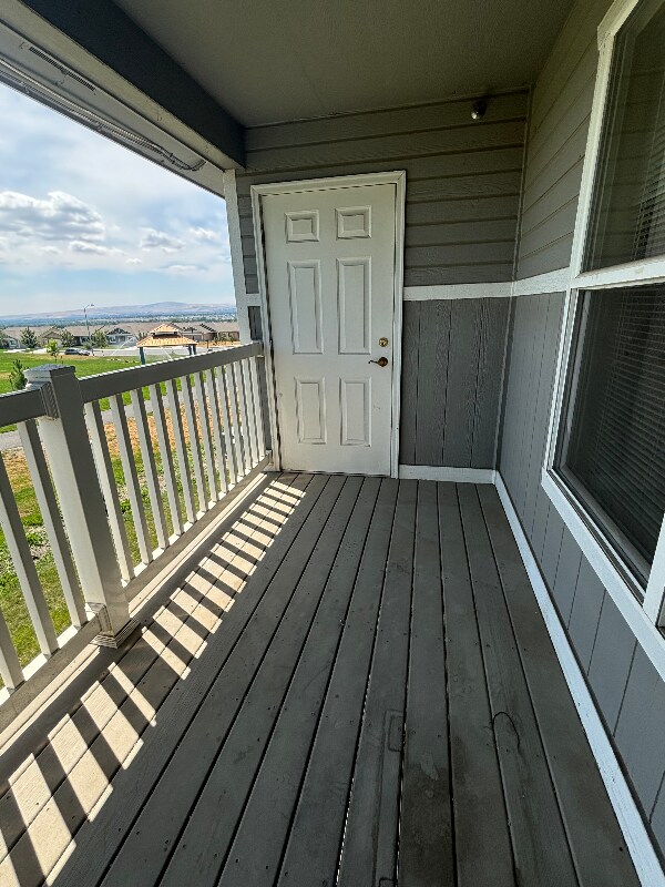 Building Photo - 6005 Chapel Hill Blvd