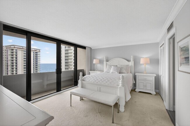 Building Photo - 4200 N Ocean Dr