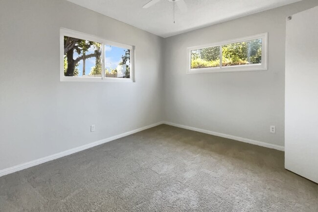 Building Photo - 13864 Lexicon Ave