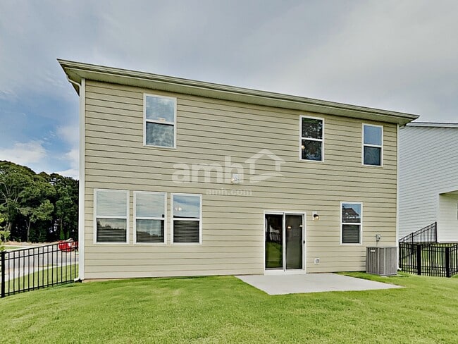 Building Photo - 175 Havenbrook Dr