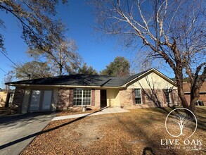 Building Photo - *WINTER MOVE-IN SPECIAL AND RATE DROP ALER...