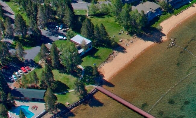 Building Photo - 497 Tahoe Keys Blvd