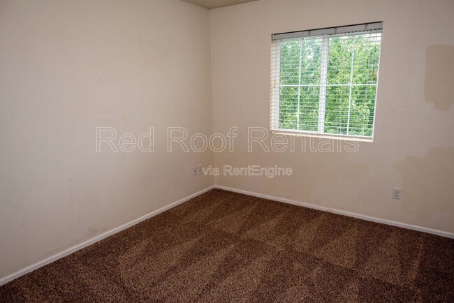 Building Photo - 2530 193rd St E