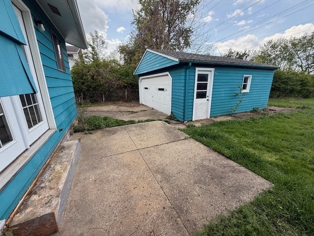 Building Photo - 6446 Wolf Rd