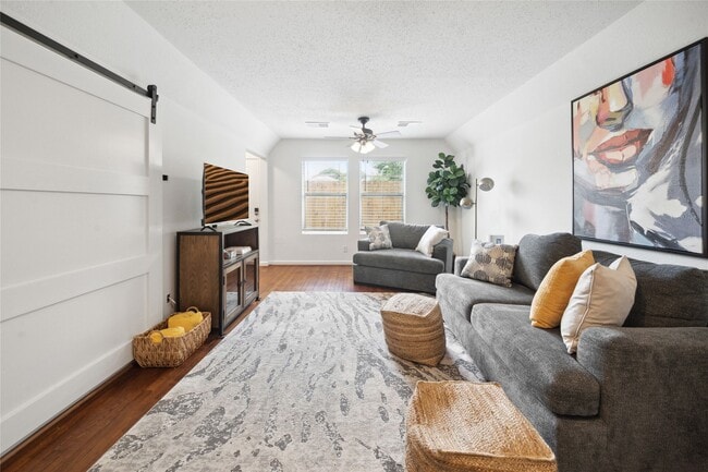 Building Photo - 1105 Tulane St