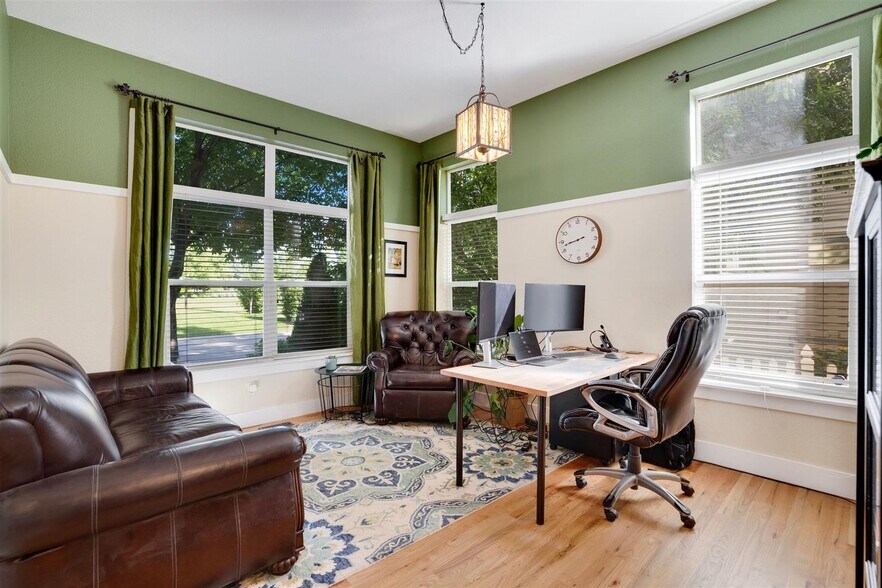 Main level study with French doors - 4144 Lost Canyon Drive