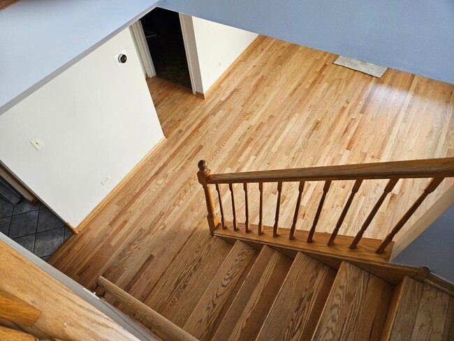 Building Photo - 10 Ronan Ct