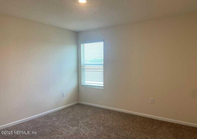 Building Photo - 15747 Equine Gait Dr