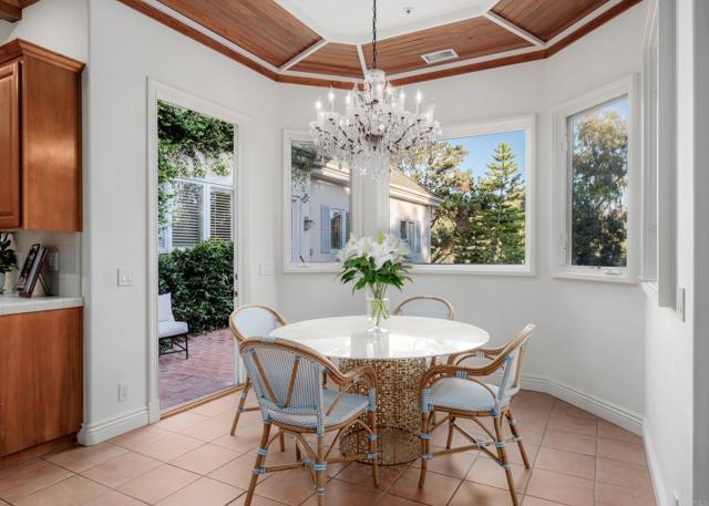 Building Photo - 6686 Camino Saucito