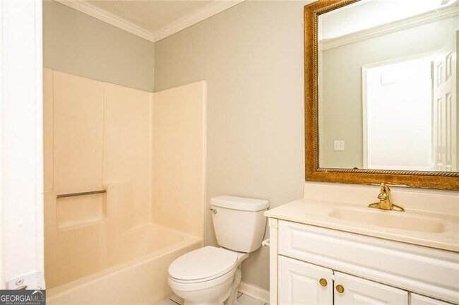 Building Photo - 1784 Halbro Dr