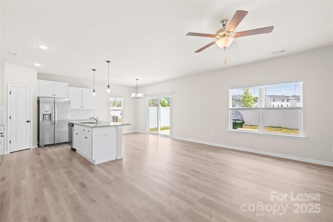 Building Photo - 4225 Stoneygreen Ln
