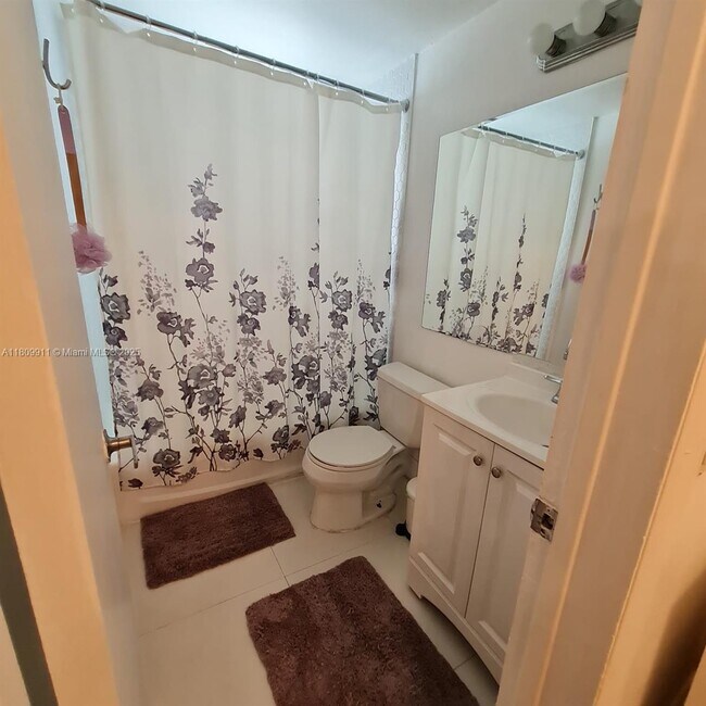 Building Photo - 8080 Tatum Waterway Dr