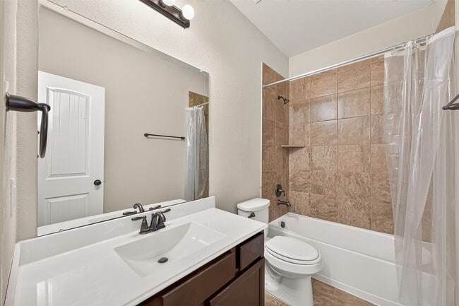 Building Photo - 7471 Durango Creek Dr