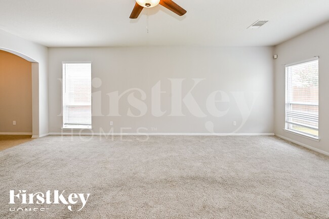 Building Photo - 4207 Old Arbor Way