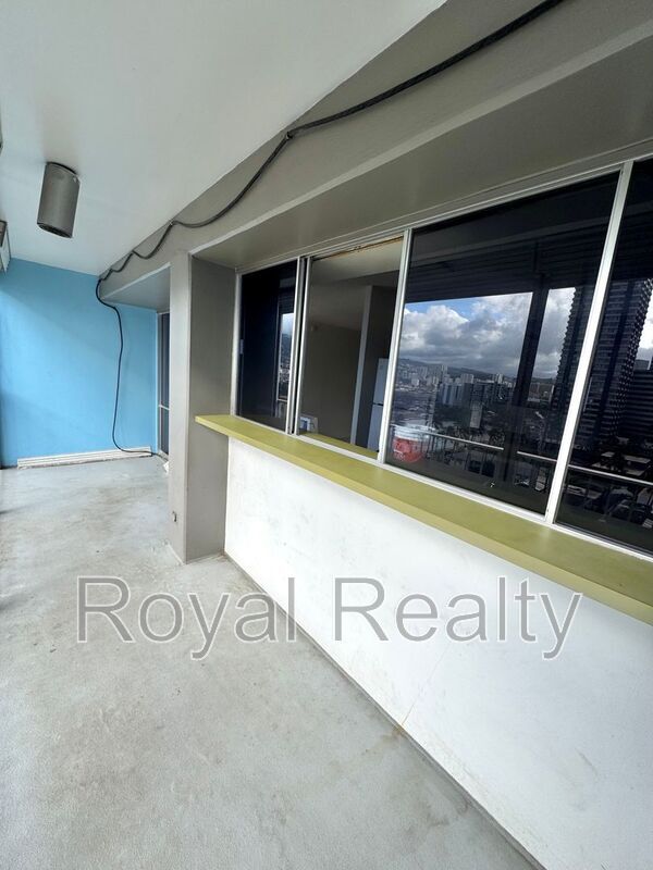 Building Photo - 439 Keoniana St