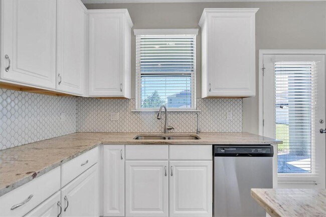 Building Photo - 2848 Satilla Lp