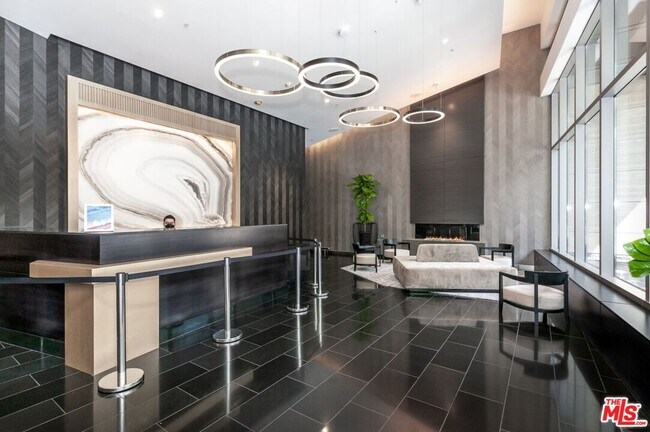 Building Photo - 1155 S Grand Ave